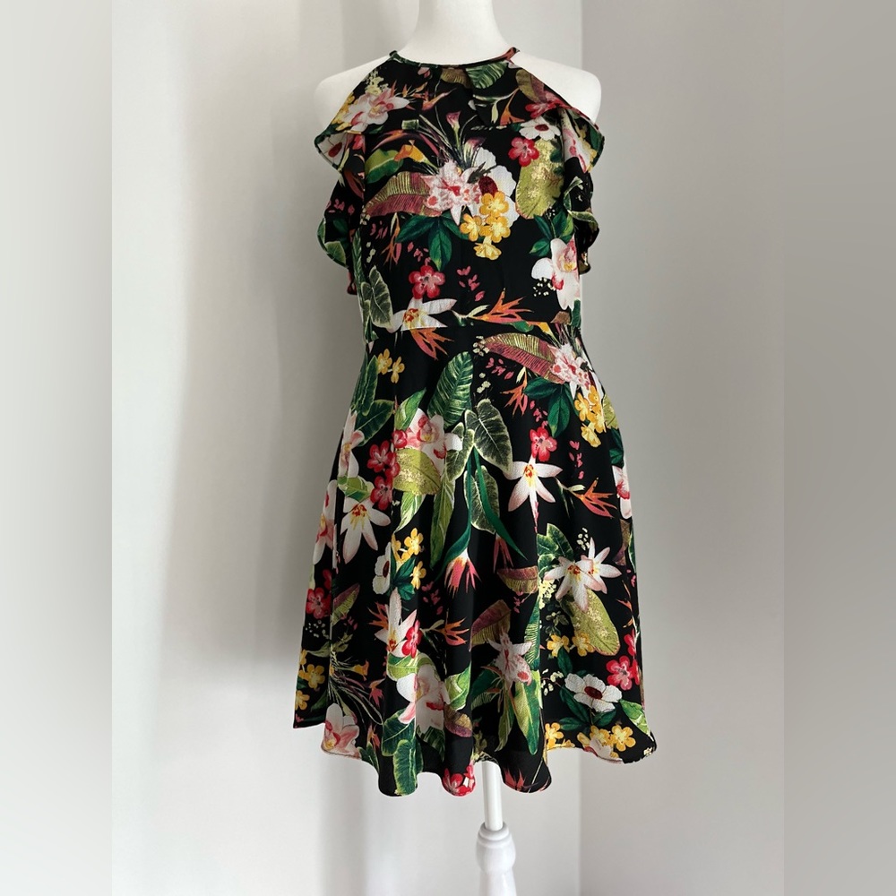 Floral-Print Sleeveless London Times Dress. Size 8